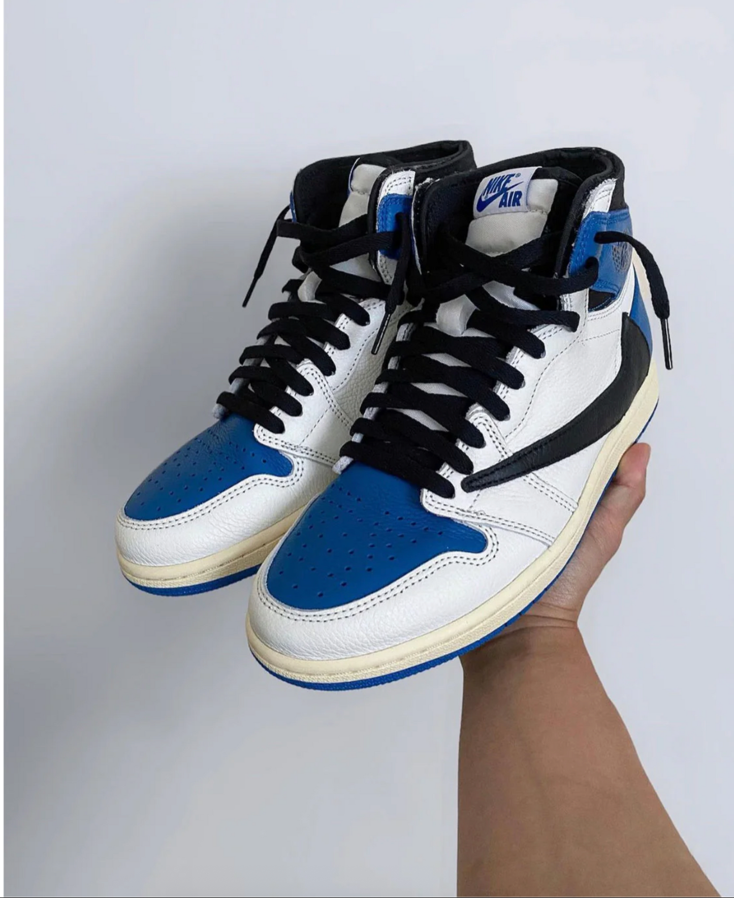 Travis Scott x Fragment x Air Jordan 1 High