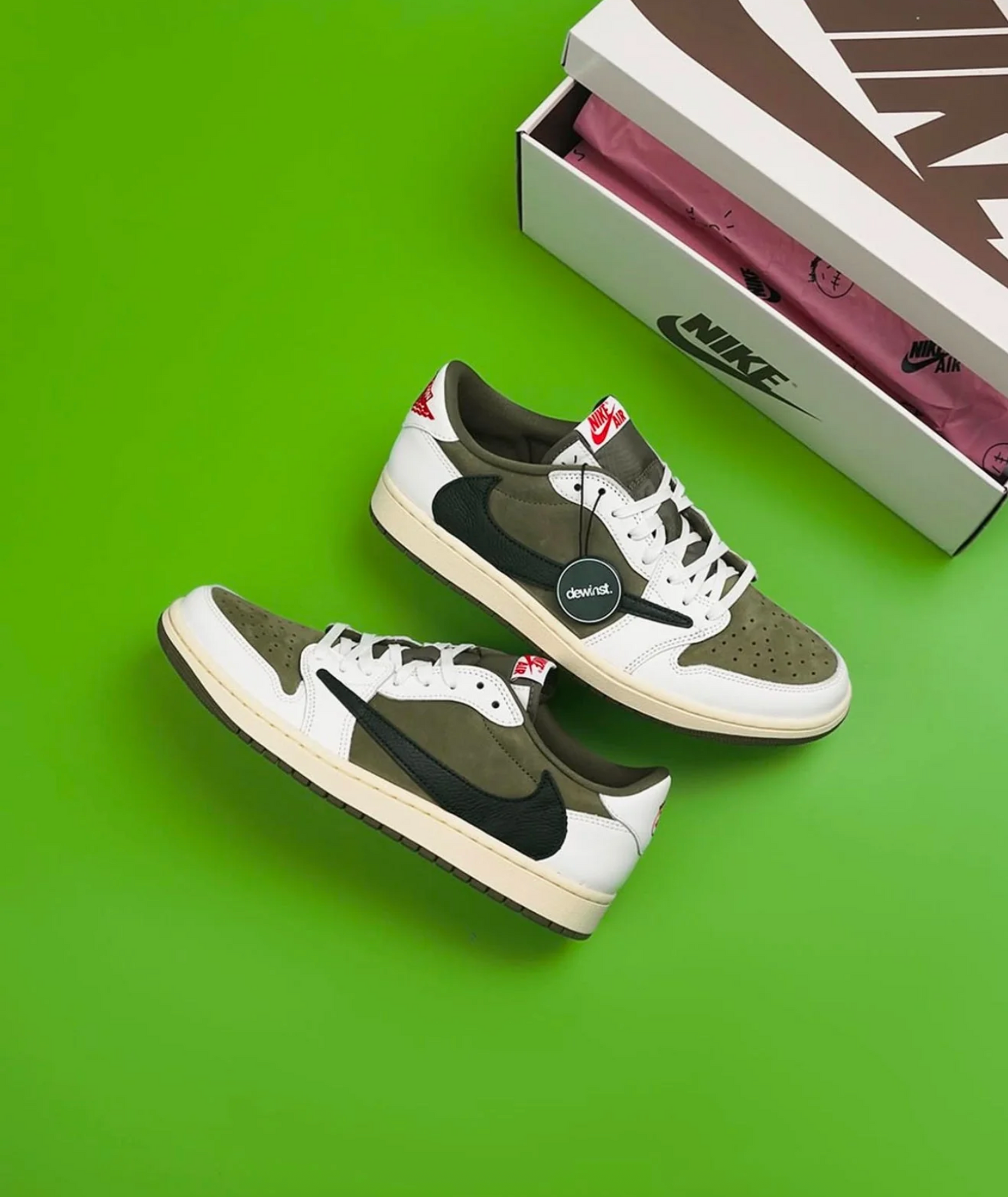 Air Jordan 1 Travis Scott Medium Olive Sale price